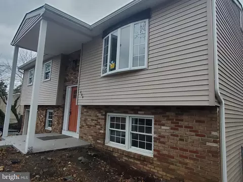 204 Apache Trl, Browns Mills, NJ 08015