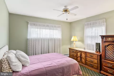 205 S Clinton Ave, Maple Shade, NJ 08052 photo 14