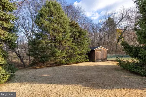 205 S Clinton Ave, Maple Shade, NJ 08052 photo 34