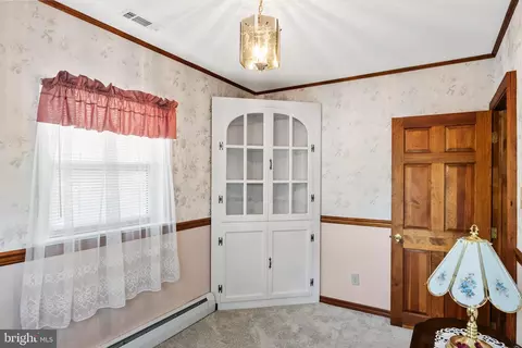 205 S Clinton Ave, Maple Shade, NJ 08052 photo 18