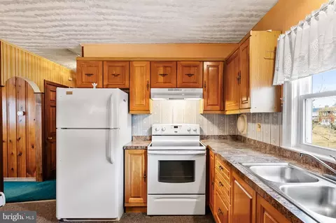 205 S Clinton Ave, Maple Shade, NJ 08052 photo 11