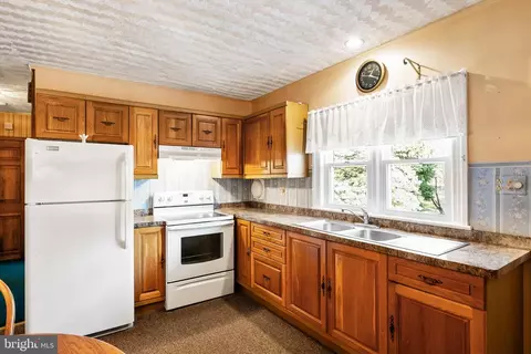 205 S Clinton Ave, Maple Shade, NJ 08052 photo 10