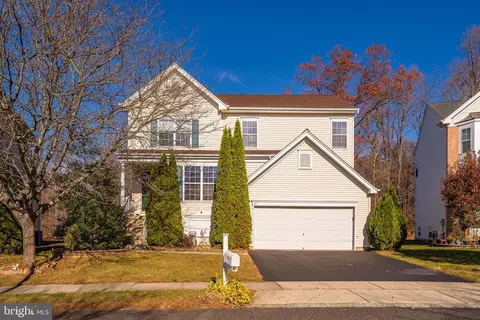 33 Cayuga Rd, Bordentown, NJ 08505