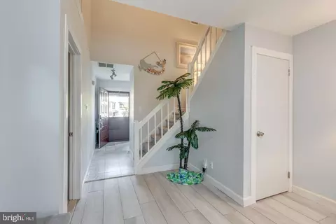 Entry Way - 36 Five Crown Royal, Marlton, NJ 08053 photo 3 of 4