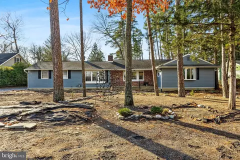 206 Tabernacle Rd, Medford Lakes, NJ 08055