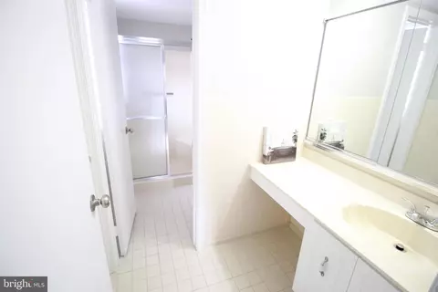 9 Sheppards La, Mount Laurel, NJ 08054 photo 15