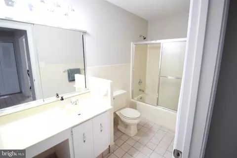 9 Sheppards La, Mount Laurel, NJ 08054 photo 18