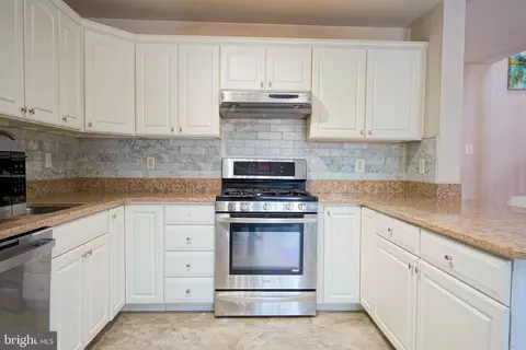 Kitchen - 99 Hearthstone, Evesham, NJ 08053 photo 2 of 2