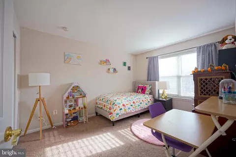 Bedroom - 99 Hearthstone, Evesham, NJ 08053 photo 6 of 7