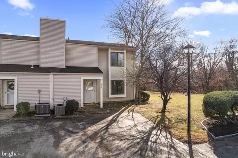 239 Fir Tree Ct, Marlton, NJ 08053