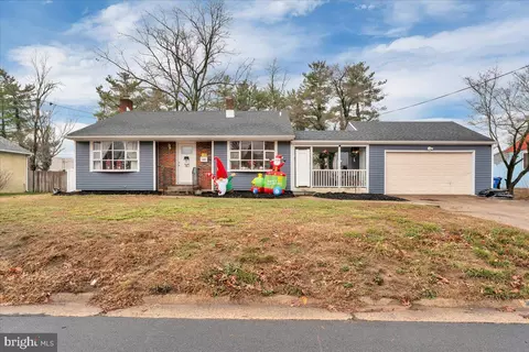 815 Pear St, Cinnaminson, NJ 08077
