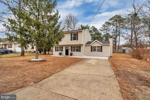 303 Blackfoot Trl, Browns Mills, NJ 08015