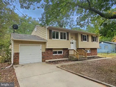 106 Kentucky Trl, Browns Mills, NJ 08015
