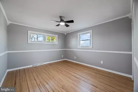 504 River Dr, Riverside, NJ 08075 photo 12