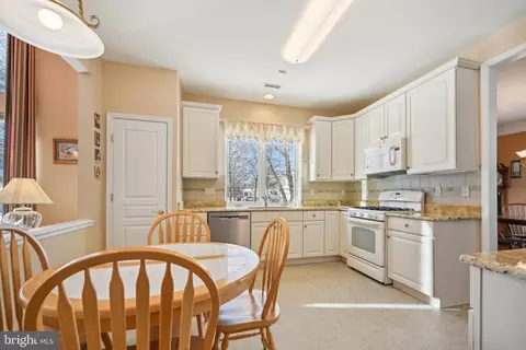 76 E Shipps Way, Riverside, NJ 08075 photo 17