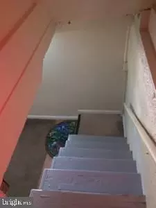 Entry Way - 304 Clay St, Riverside, NJ 08075 photo 5 of 7