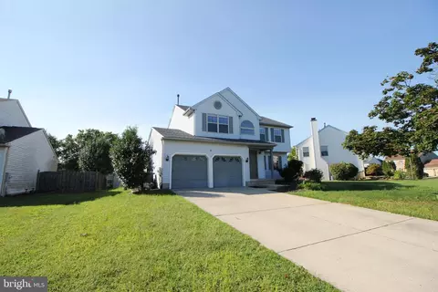 Exterior - 6 Teaberry Ln, Delran, NJ 08075 photo 2 of 8