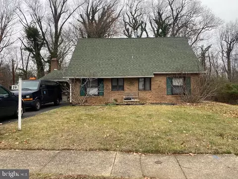 29 Parkside Cir, Willingboro, NJ 08046