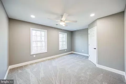 Bedroom - 198 Stokes Rd, Shamong, NJ 08088 photo 2 of 3