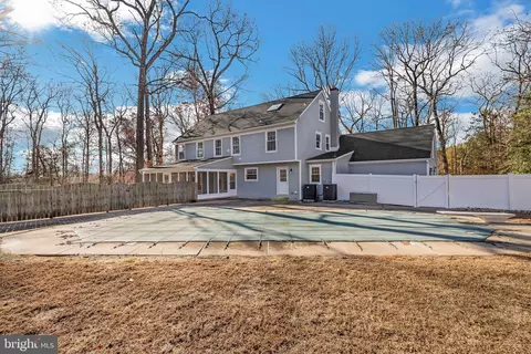 Exterior - 198 Stokes Rd, Shamong, NJ 08088 photo 9 of 13