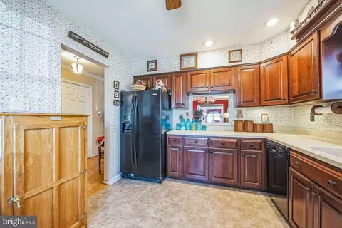 Kitchen - 3 Ewing Ct, Mount Laurel, NJ 08054 photo 1 of 3