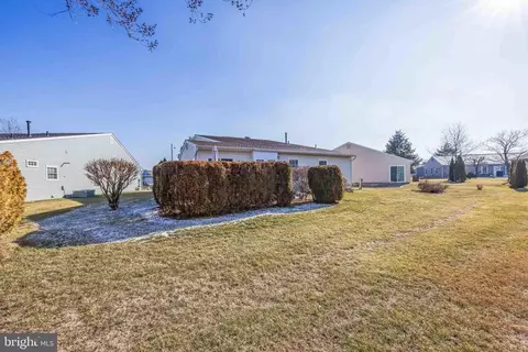 Exterior - 3 Ewing Ct, Mount Laurel, NJ 08054 photo 4 of 4