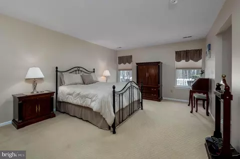 515 Hydrangea Dr, Mount Laurel, NJ 08054 photo 15