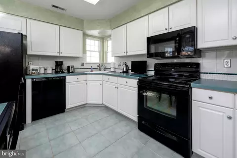 515 Hydrangea Dr, Mount Laurel, NJ 08054 photo 6