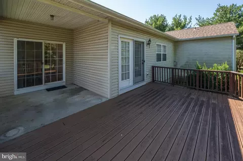 Exterior - 2 Ashley Dr, Delran, NJ 08075 photo 2 of 4