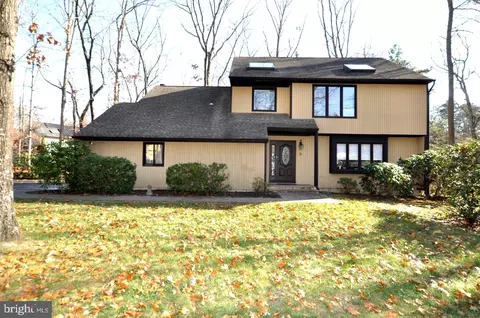 9 Forest Ln, Tabernacle, NJ 08088