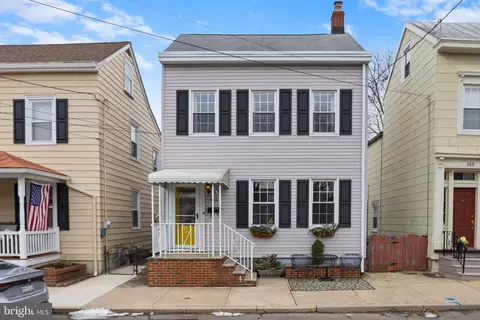 511 Prince St, Bordentown, NJ 08505
