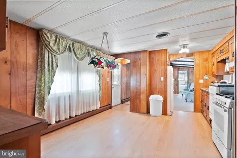 76 Holly Ct, Tabernacle, NJ 08088 photo 16