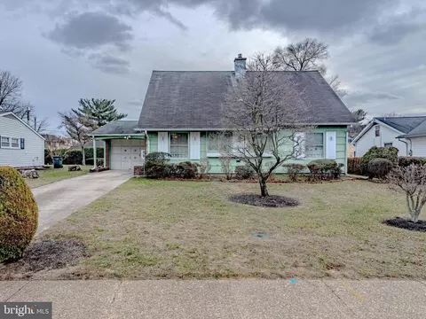 66 Baldwin Ln, Willingboro, NJ 08046