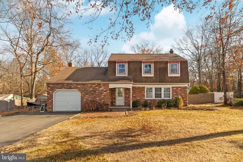 341 Birmingham Rd, Pemberton, NJ 08068