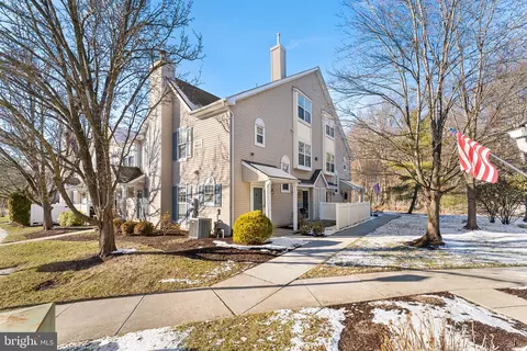 1104 Wharton Rd, Mount Laurel, NJ 08054