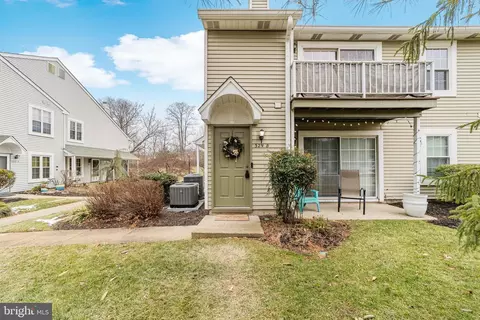 324 B Delancey Pl, Mount Laurel, NJ 08054