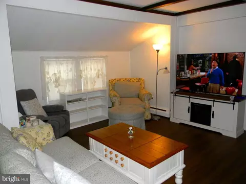 77 Holly Ct, Tabernacle, NJ 08088 photo 8