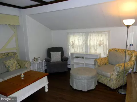 77 Holly Ct, Tabernacle, NJ 08088 photo 4