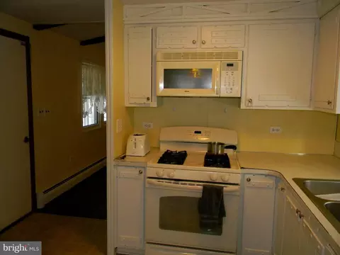 77 Holly Ct, Tabernacle, NJ 08088 photo 11