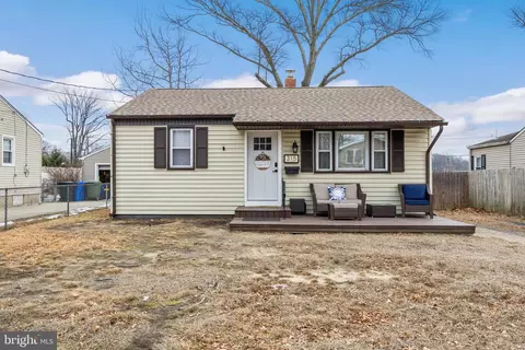 315 S Coles Ave, Maple Shade, NJ 08052