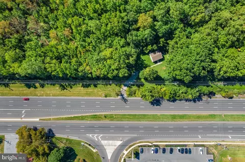 2608 Mount Holly Rd, Burlington, NJ 08016