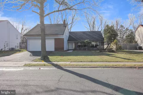 111 Carlton Ave, Marlton, NJ 08053