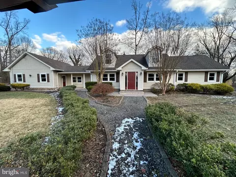 120 Laurel Rd, Marlton, NJ 08053