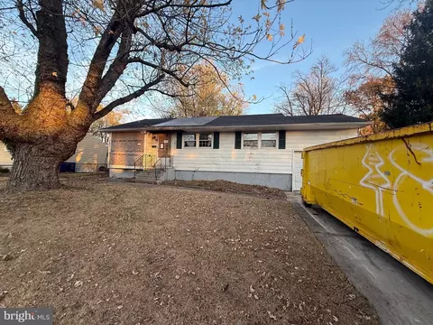 208 Coolidge Ave, Beverly, NJ 08010