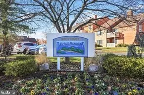 4619 Aberdeen Dr # B, Mount Laurel, NJ 08054