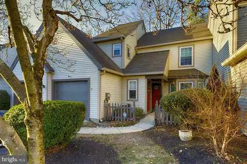 24 Woodlake, Marlton, NJ 08053