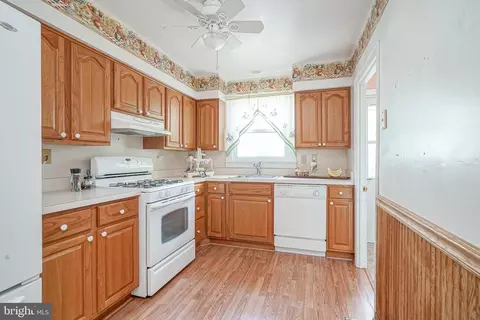Kitchen - 24 Birch Ave, Maple Shade, NJ 08052 photo 1 of 3