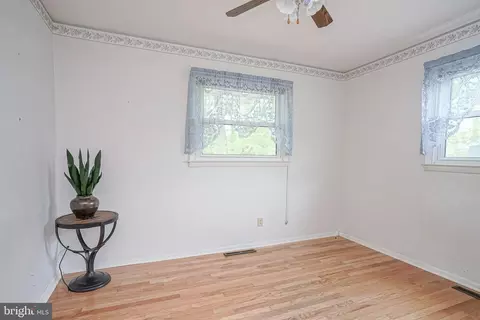 Bedroom - 24 Birch Ave, Maple Shade, NJ 08052 photo 1 of 5