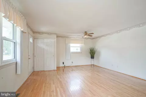 Living - 24 Birch Ave, Maple Shade, NJ 08052 photo 3 of 4