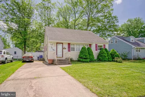 24 Birch Ave, Maple Shade, NJ 08052